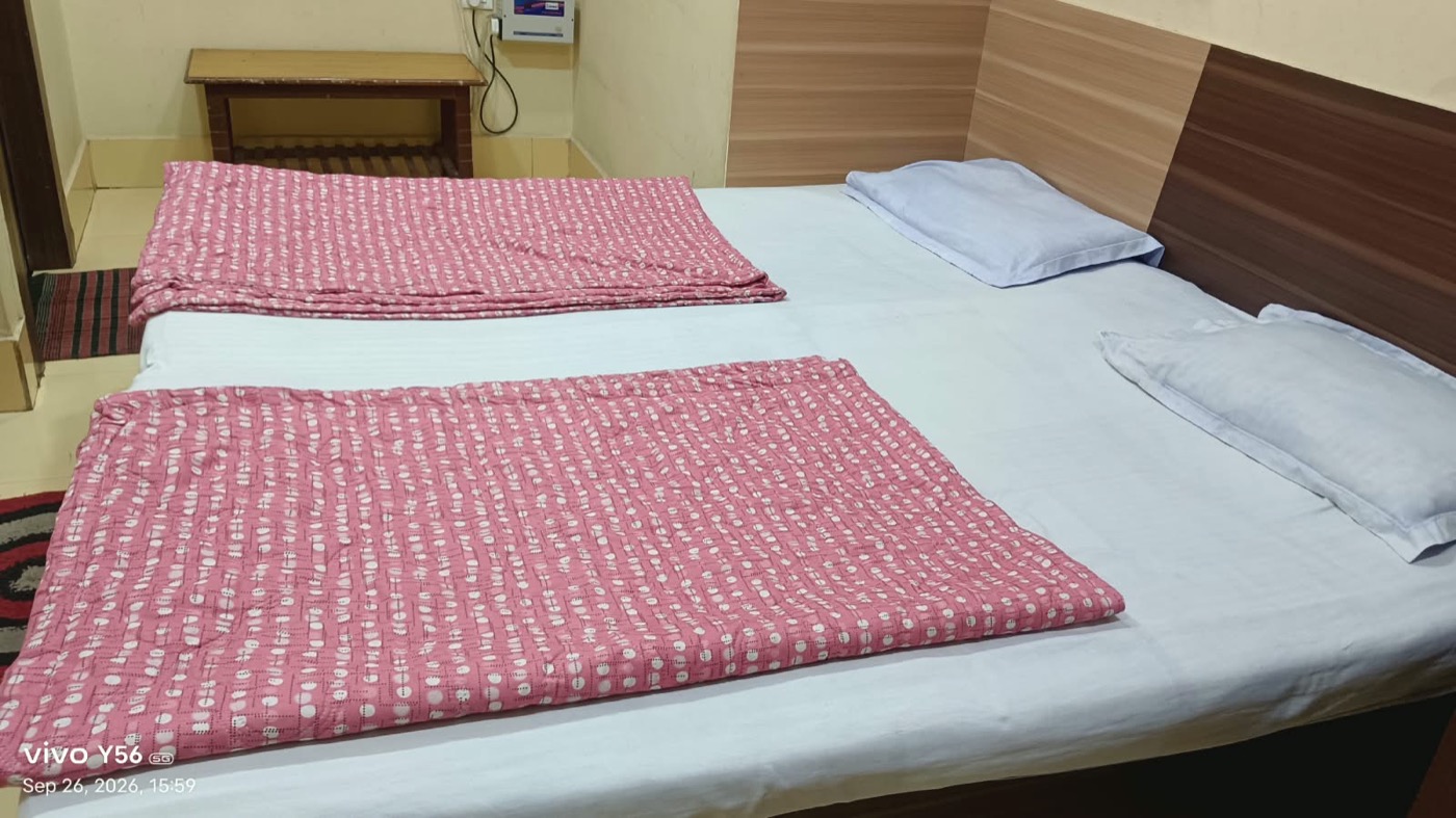 Standard Room (Non-AC)